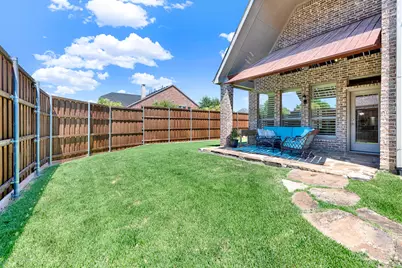 6777 Parker Creek Place, Frisco, TX 75034 - Photo 12