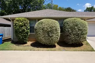 208 N Val Verde Circle, Keene, TX 76059 - Photo 12