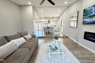 1810 Sandra Ln, Grand Prairie, TX 75052 - Photo 1