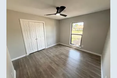 1810 Sandra Lane, Grand Prairie, TX 75052 - Photo 18