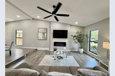 1810 Sandra Lane, Grand Prairie, TX 75052 - Photo 2