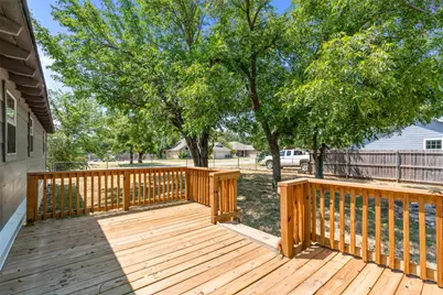 417 N Birch Street, Springtown, TX 76082 - Photo 32