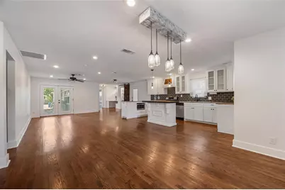2524 Watauga Road, Fort Worth, TX 76111 - Photo 4