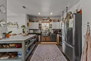 2640 Morgan Dr, Dallas, TX 75241 - Photo 2
