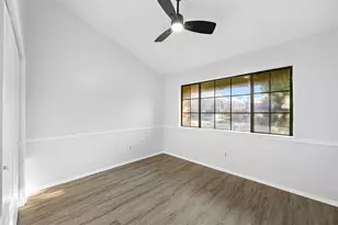 522 Hunters Glen St, Lewisville, TX 75067 - Photo 6