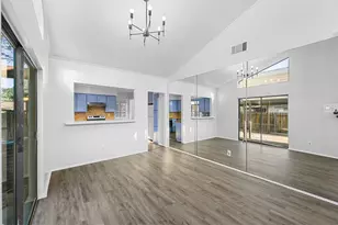 522 Hunters Glen St, Lewisville, TX 75067 - Photo 8