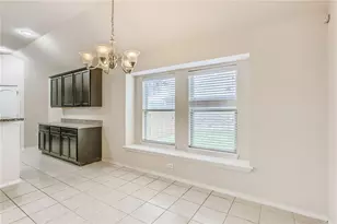 221 Anthony Ln, Red Oak, TX 75154 - Photo 10