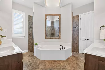 12408 Bella Vineyard Drive, Fort Worth, TX 76126 - Photo 18