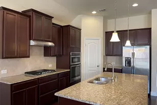 2404 Shenfield Dr, McKinney, TX 75071 - Photo 6