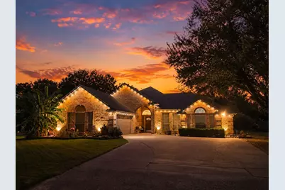 118 Golfers Way, Azle, TX 76020 - Photo 1