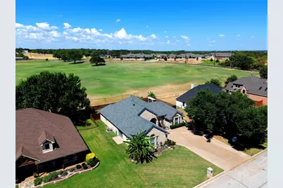 118 Golfers Way, Azle, TX 76020 - Photo 32
