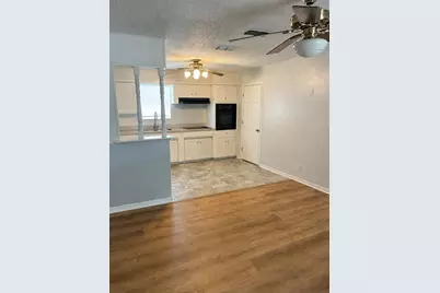 639 NW Renfro Street, Burleson, TX 76028 - Photo 12