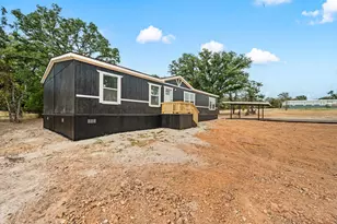 1023 Cary Ln, Springtown, TX 76082 - Photo 26