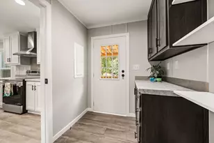 1023 Cary Ln, Springtown, TX 76082 - Photo 4