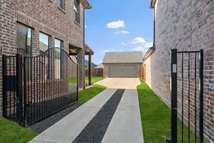 1908 Temple Hill, Van Alstyne, TX 75495 - Photo 32