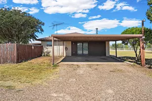 405 FM 308, Mount Calm, TX 76673 - Photo 26