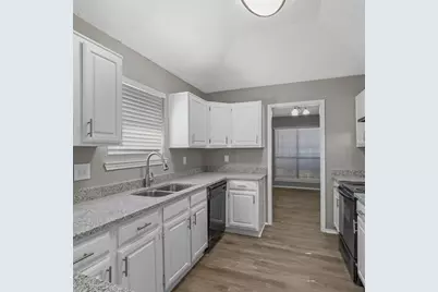 4045 Saint Christopher Lane, Dallas, TX 75287 - Photo 4