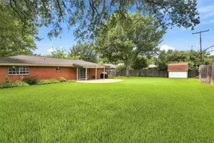 4236 Whitfield Ave, Fort Worth, TX 76109 - Photo 16