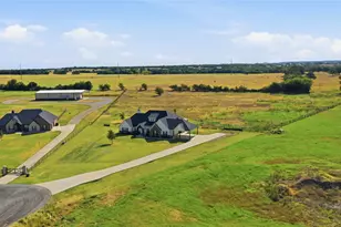 1044 Monarch Ct, Poolville, TX 76487 - Photo 34