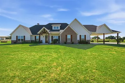 1044 Monarch Court, Poolville, TX 76487 - Photo 1