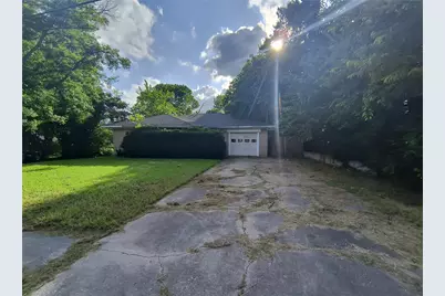 1211 Wolfe City Drive, Greenville, TX 75401 - Photo 4