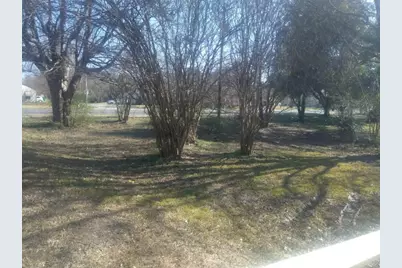 1211 Wolfe City Drive, Greenville, TX 75401 - Photo 12