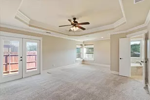 2010 Maxwell Ct, Aubrey, TX 76227 - Photo 4