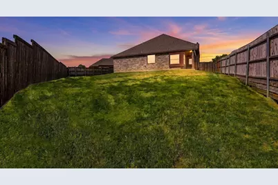 2010 Maxwell Court, Aubrey, TX 76227 - Photo 36