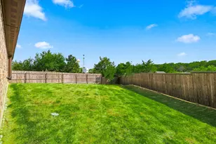 2010 Maxwell Ct, Aubrey, TX 76227 - Photo 32
