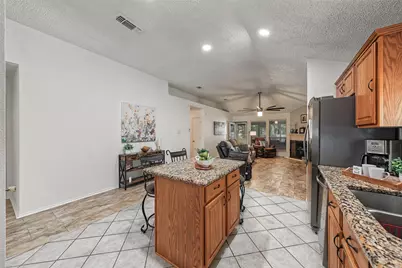 334 Dalhart Drive, Weatherford, TX 76086 - Photo 6