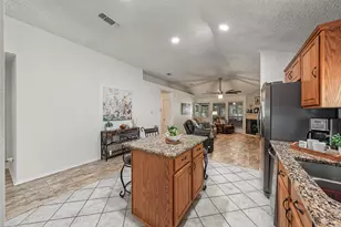 334 Dalhart Dr, Weatherford, TX 76086 - Photo 6