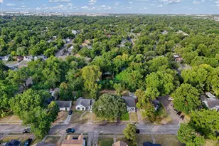 916 N 31st St, Waco, TX 76707 - Photo 22