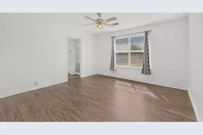 1607 Harbor View Road, Glenn Heights, TX 75154 - Photo 26