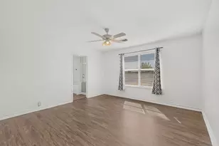 1607 Harborview Rd, Glenn Heights, TX 75154 - Photo 26