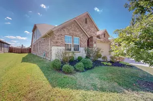 521 Hunt Farms Rd, Fate, TX 75189 - Photo 2