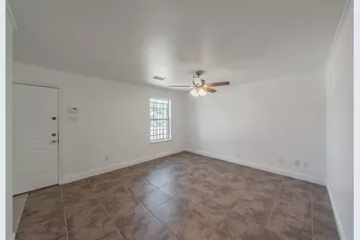 1534 Marfa Avenue, Dallas, TX 75216 - Photo 2