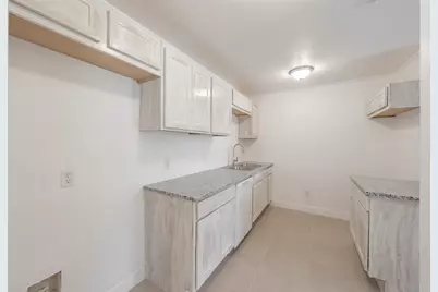 1534 Marfa Avenue, Dallas, TX 75216 - Photo 10
