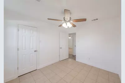 1534 Marfa Avenue, Dallas, TX 75216 - Photo 18