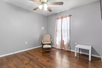 7228 Nosilla Street, Fort Worth, TX 76112 - Photo 8
