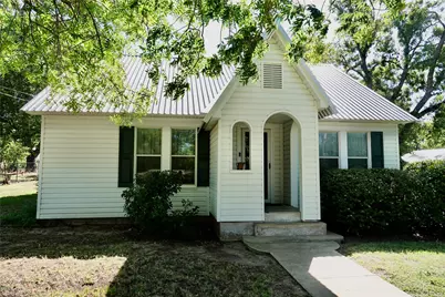 1108 N Reilley Street, Goldthwaite, TX 76844 - Photo 2