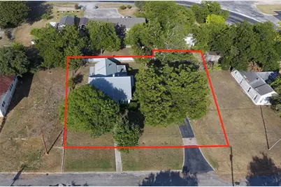 1108 N Reilley Street, Goldthwaite, TX 76844 - Photo 4