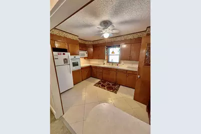 1108 N Reilley Street, Goldthwaite, TX 76844 - Photo 22
