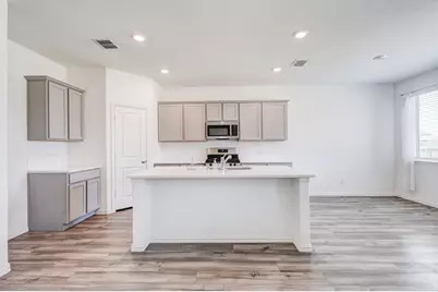 14801 Holster Trail, Fort Worth, TX 76052 - Photo 8