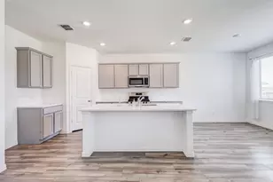 14801 Holster Trl, Fort Worth, TX 76052 - Photo 8