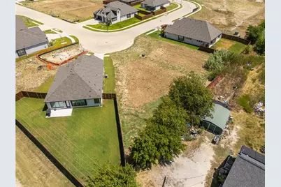 2404 Galaxy Trail, Venus, TX 76009 - Photo 4