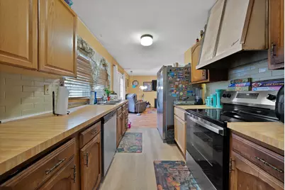 241 S Young Boulevard, DeSoto, TX 75115 - Photo 24