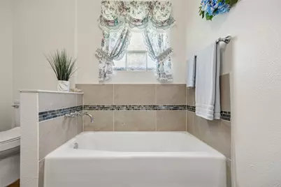 2903 Country Place Court, Carrollton, TX 75006 - Photo 14