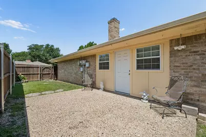 2903 Country Place Court, Carrollton, TX 75006 - Photo 20