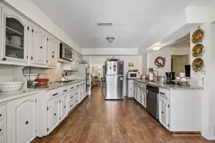 2903 Country Pl Ct, Carrollton, TX 75006 - Photo 8