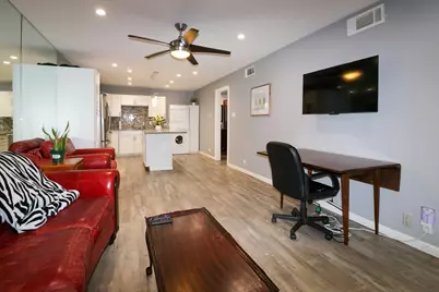 5306 Fleetwood Oaks Avenue #126, Dallas, TX 75235 - Photo 6